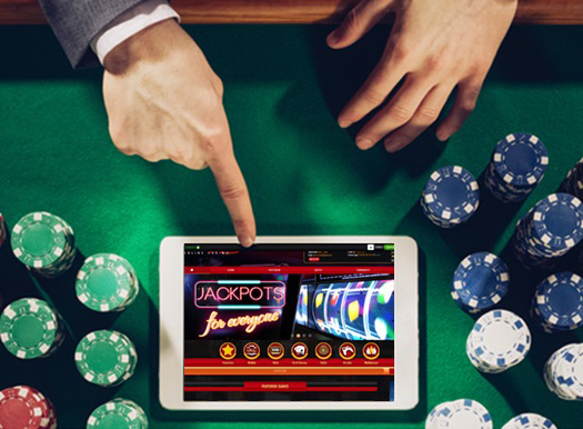 Experience Thrilling Gaming at BetFoxx Online Casino UK -80756092